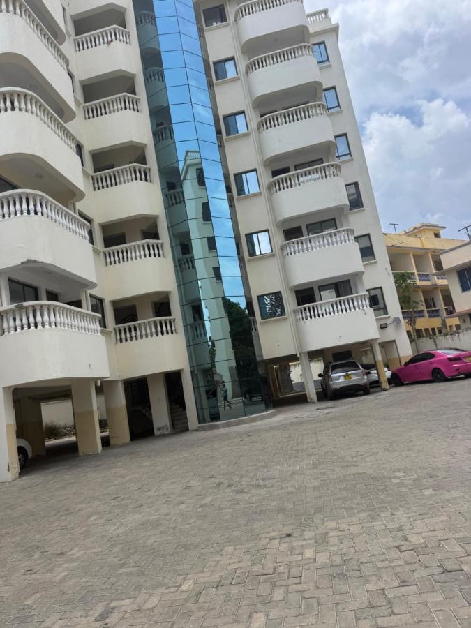 Kheyre Nyali Ocean View Studio Apartments - B&B