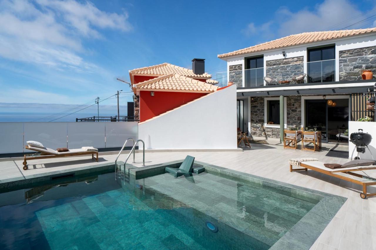 Villa Island Roots by An Island Apart - Chambres d’hôtes Calheta