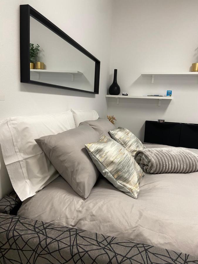 GGH studio for holiday or job - B&B Morbegno