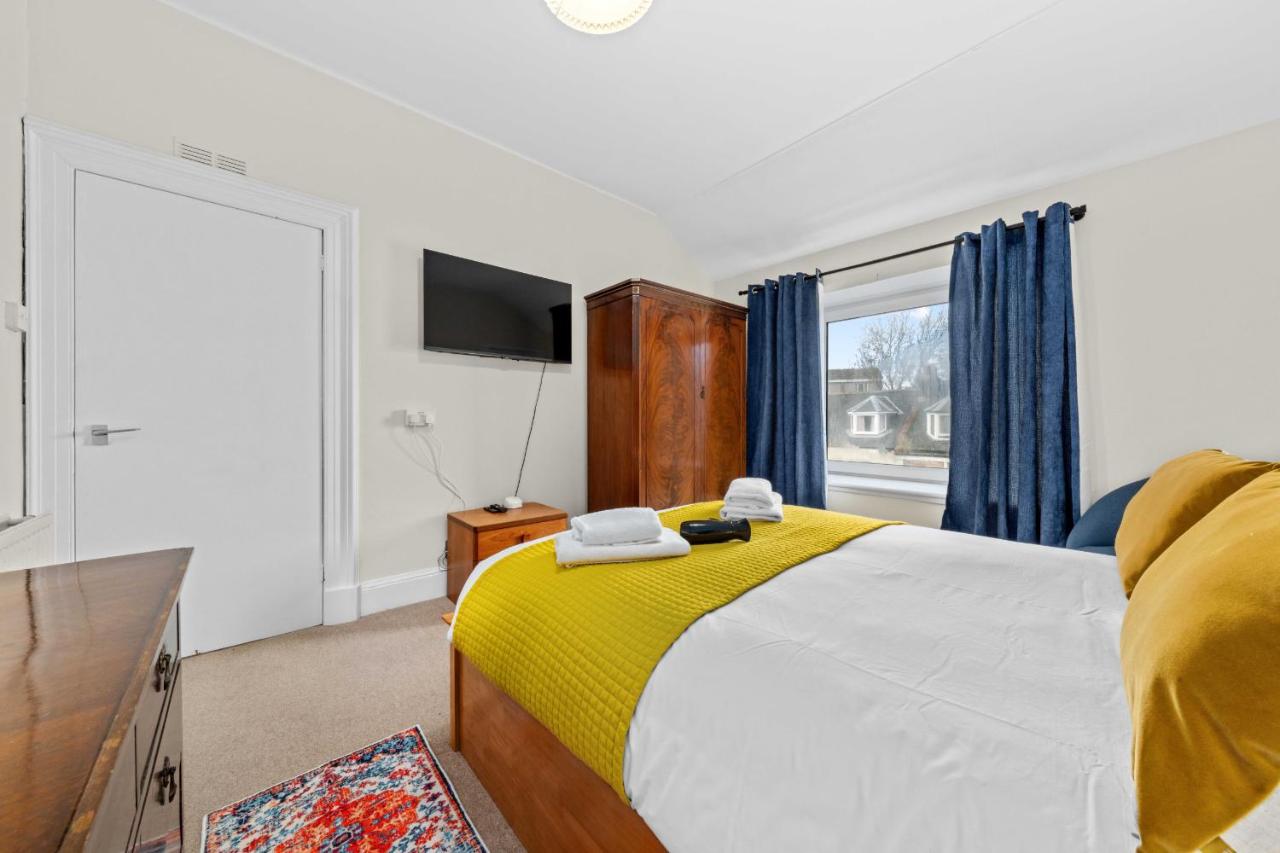 Central 1 Bedroom Apartment - Inverness - Chambres d’hôtes