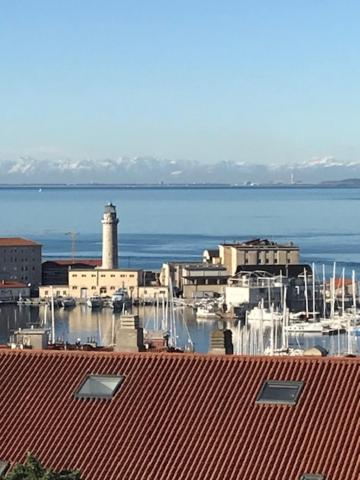 Attico vista mare - B&B Trieste