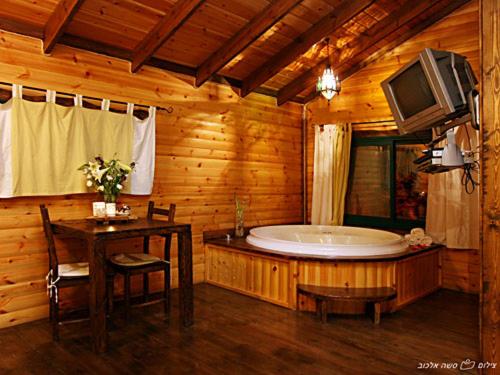 Tzlil Hateva - Chambres d’hôtes H̱osen