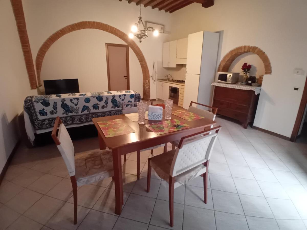 Savelli House in Siena center with private parking and garden - B&B