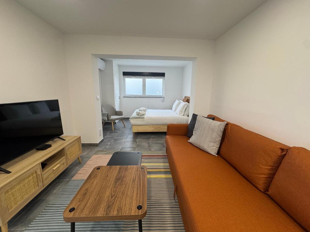 Lovely Studio in Estoril - Beach - B&B