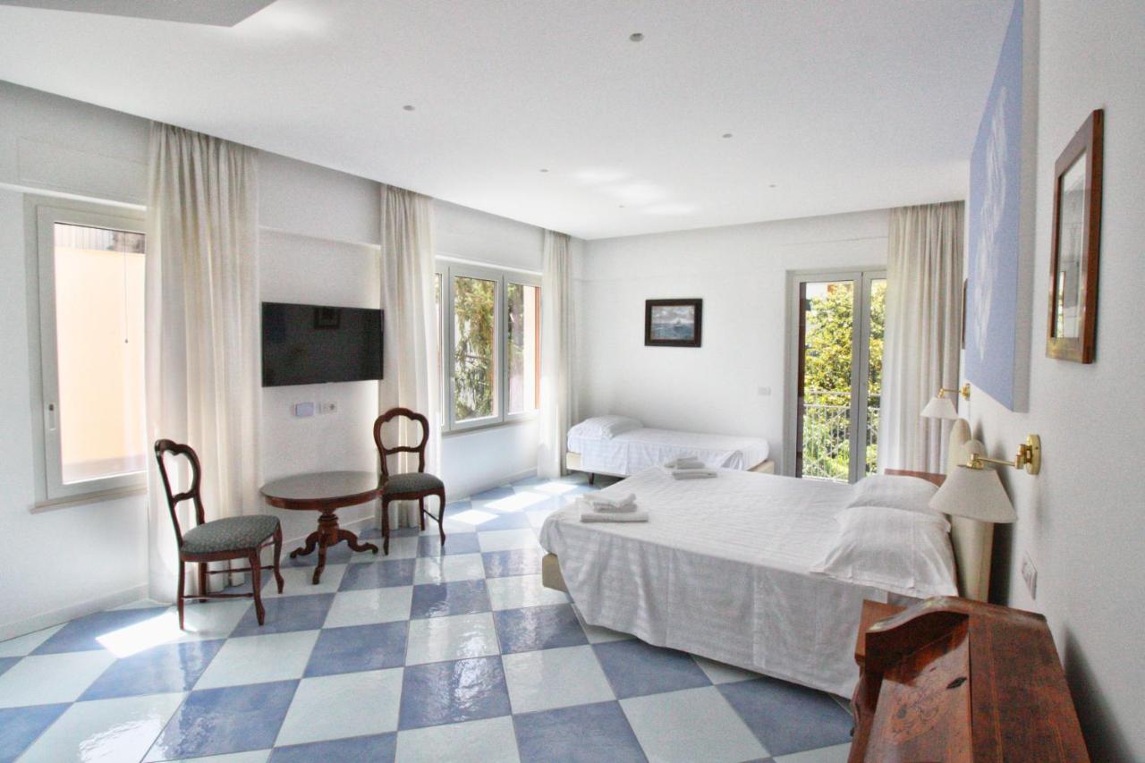 Grande Chambre Double ou Lits Jumeaux