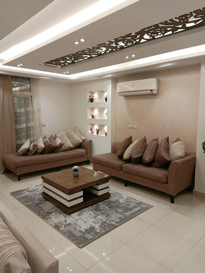 Zamalek Nile view classy modern apartment - B&B