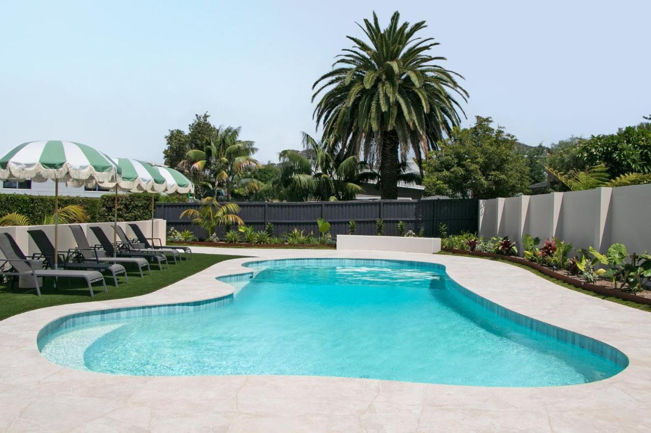 Spectacular Ocean Front Home With Pool - Bed and Breakfast Shellharbour