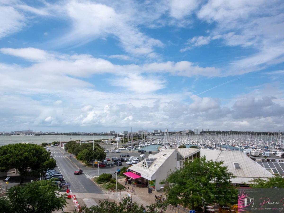 Studio meublé proche plage avec parking - FR-1-825-64 - Chambres d’hôtes La Rochelle