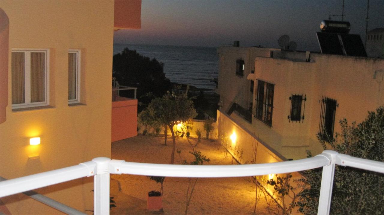 Studio with Partial Sea View
