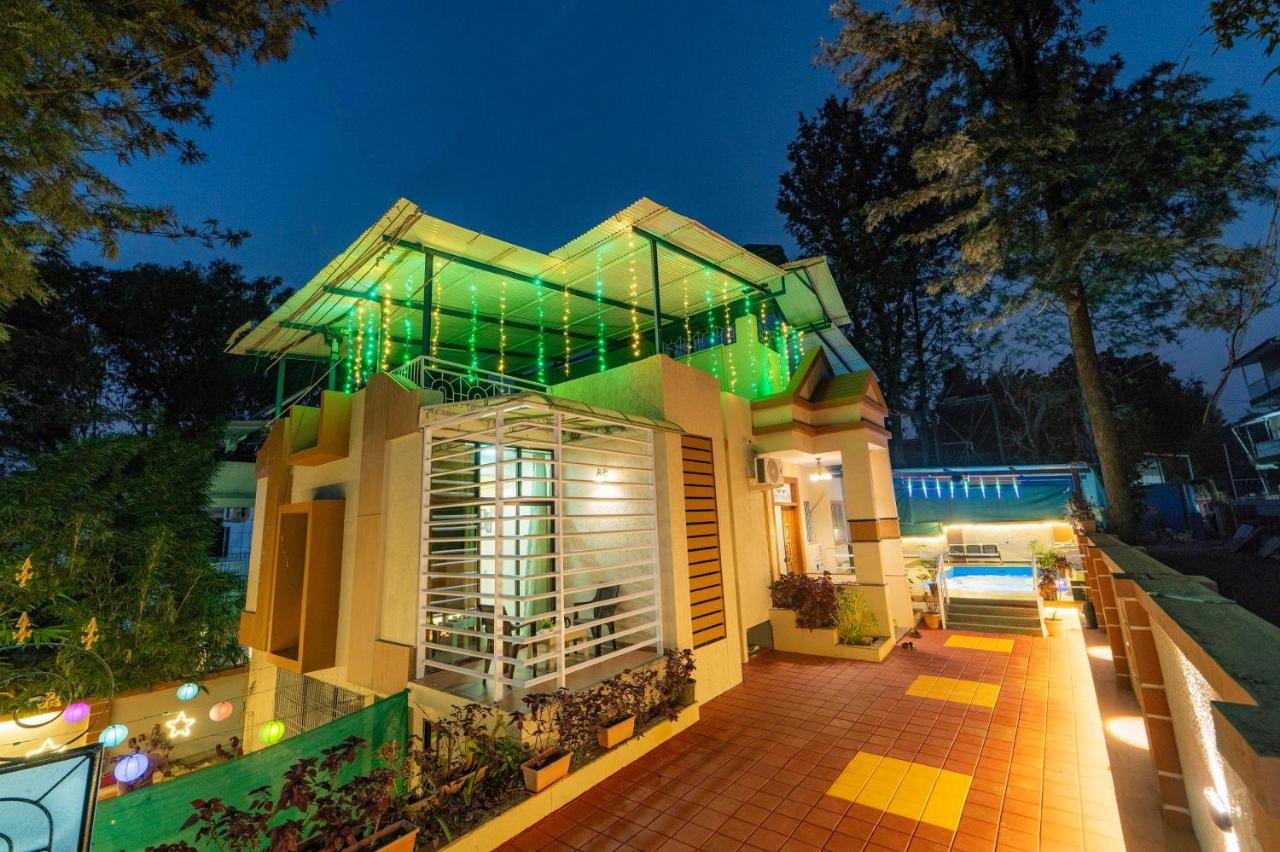 The Exotic Villa with Swimming pool - B&B