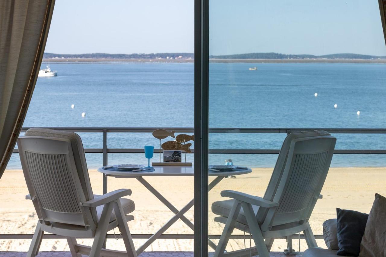 Au bord de l'eau - Vue imprenable sur le bassin - B&B