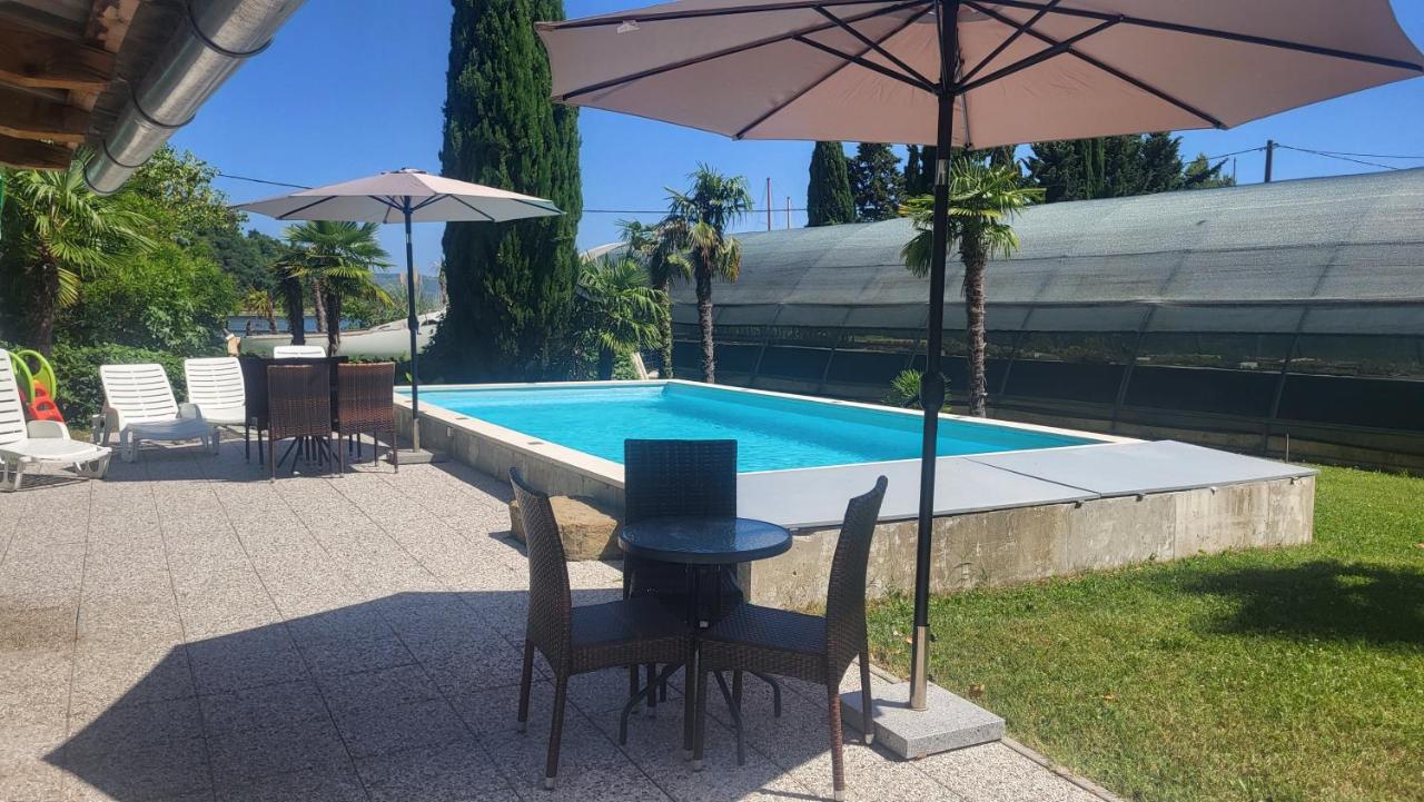 Seaside Homestead Molk with private Pool - Ferienwohnung Portorož