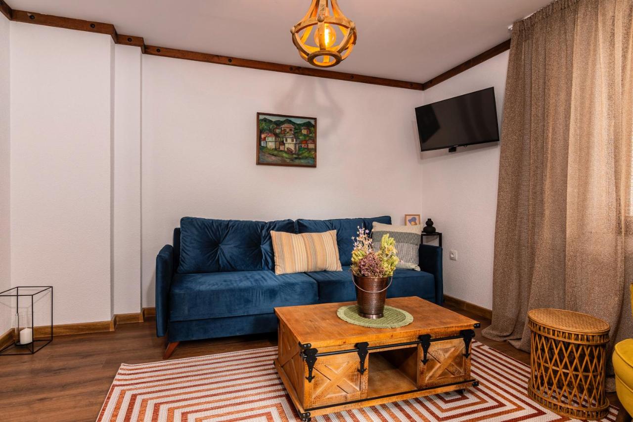 АРТ Къща Широка Лъка - B&B