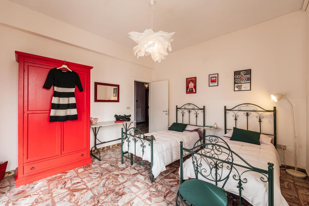 Casa Fuori Casa - aria condizionata, parcheggio auto, garage moto - B&B Senigallia