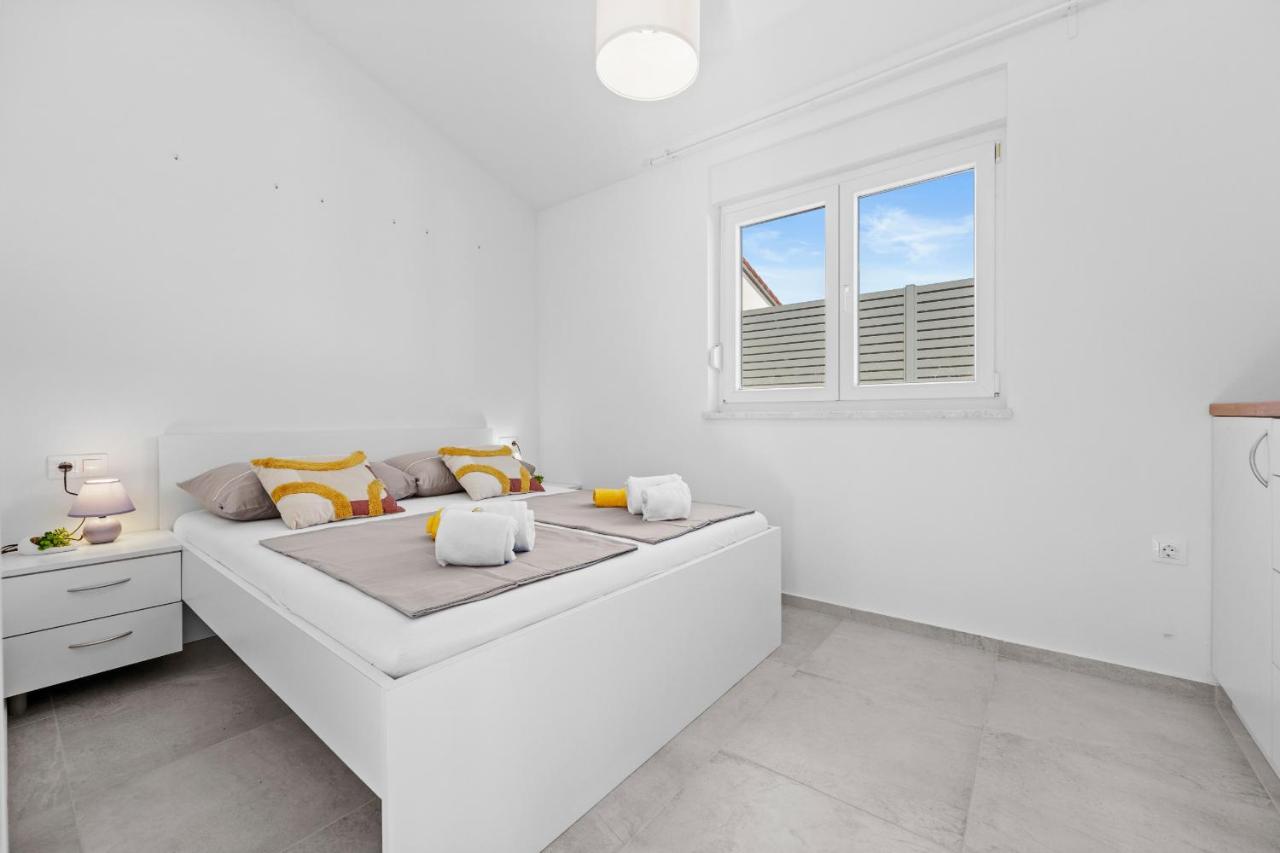 Apartment mit 1 Schlafzimmer und Terrasse