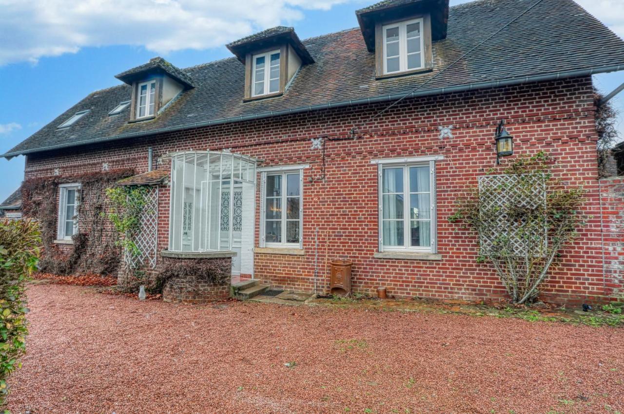 Maison spacieuse pour 8 personnes avec jardin - B&B