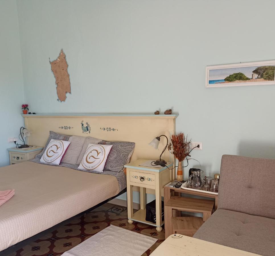 Doppel-/Zweibettzimmer mit eigenem Bad