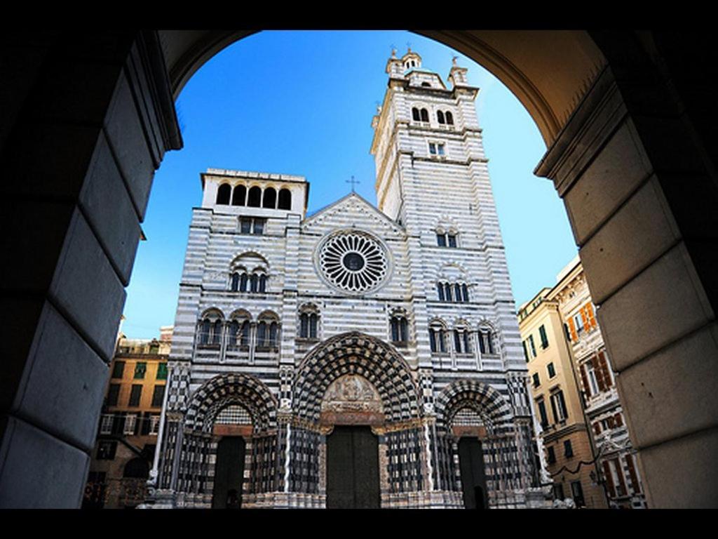 Bilocale Luminoso e Silenzioso nel Cuore di Genova a due Passi da San Lorenzo - B&B Genova