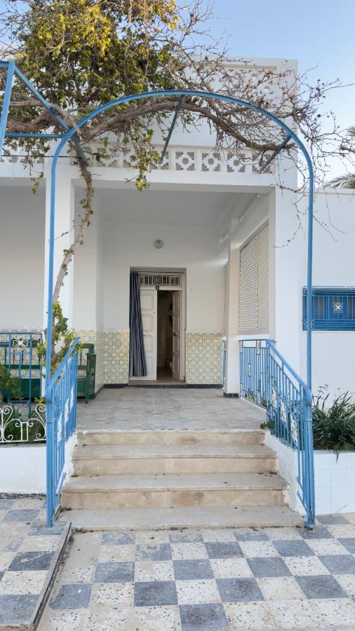 DAR NOKY Belle maison traditionnelle près du souk - B&B