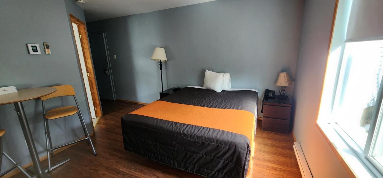 Chambre Lit Queen-Size 