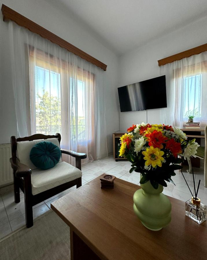 Eleocharis near Amfilochia & Amvrakikos Gulf - Bed and Breakfast