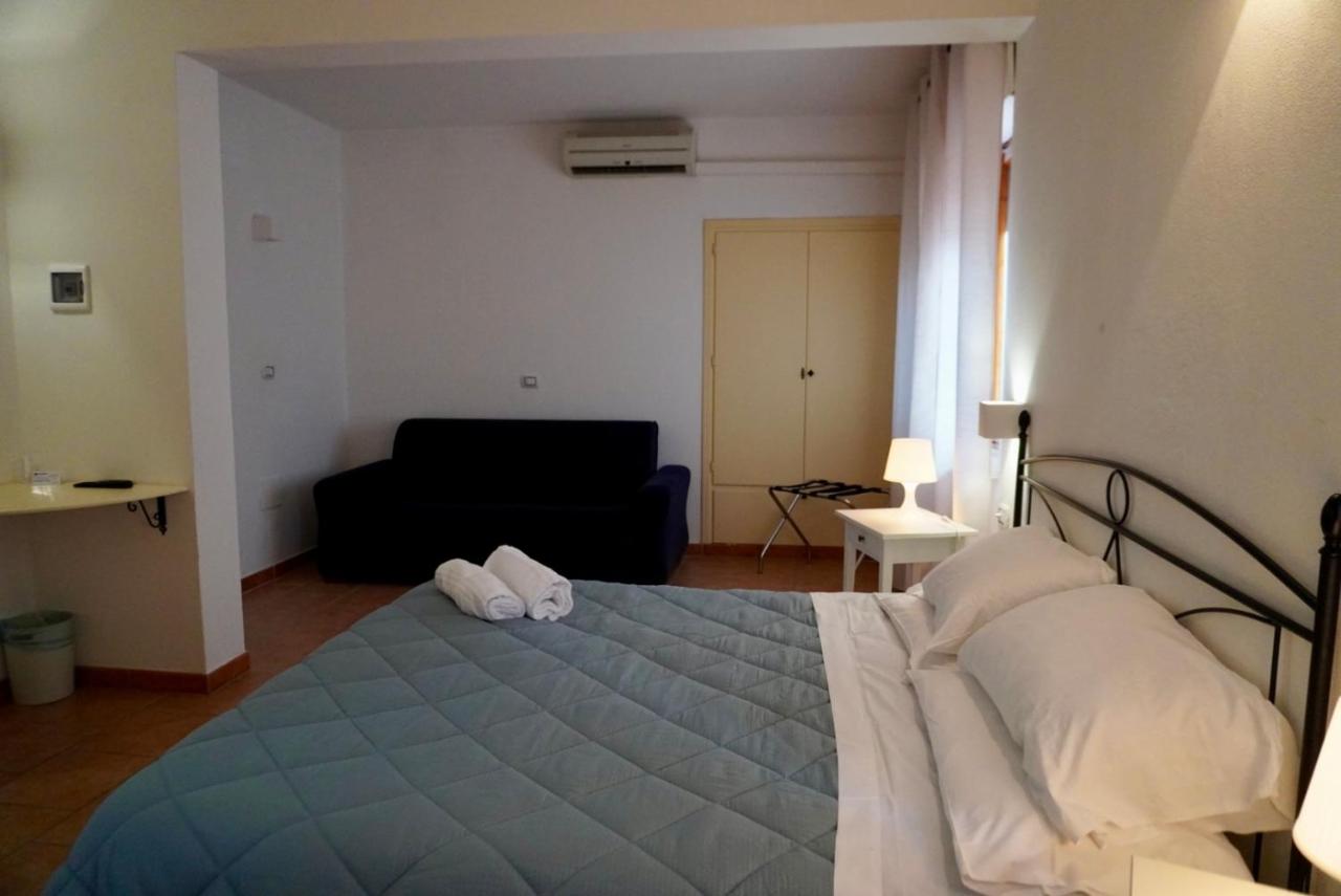 Triple Room with Private Bathroom