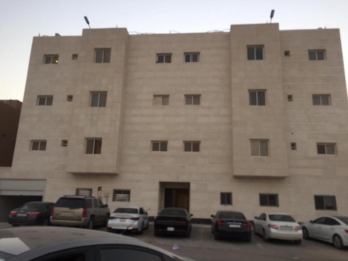 إفيرست النرجس الذاتية - B&B
