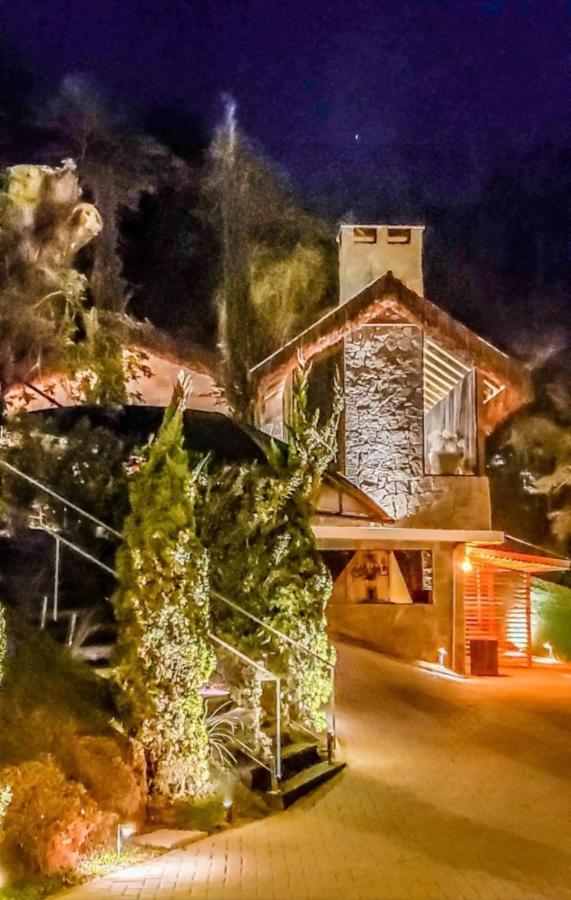 Casa con 5 Camere da Letto