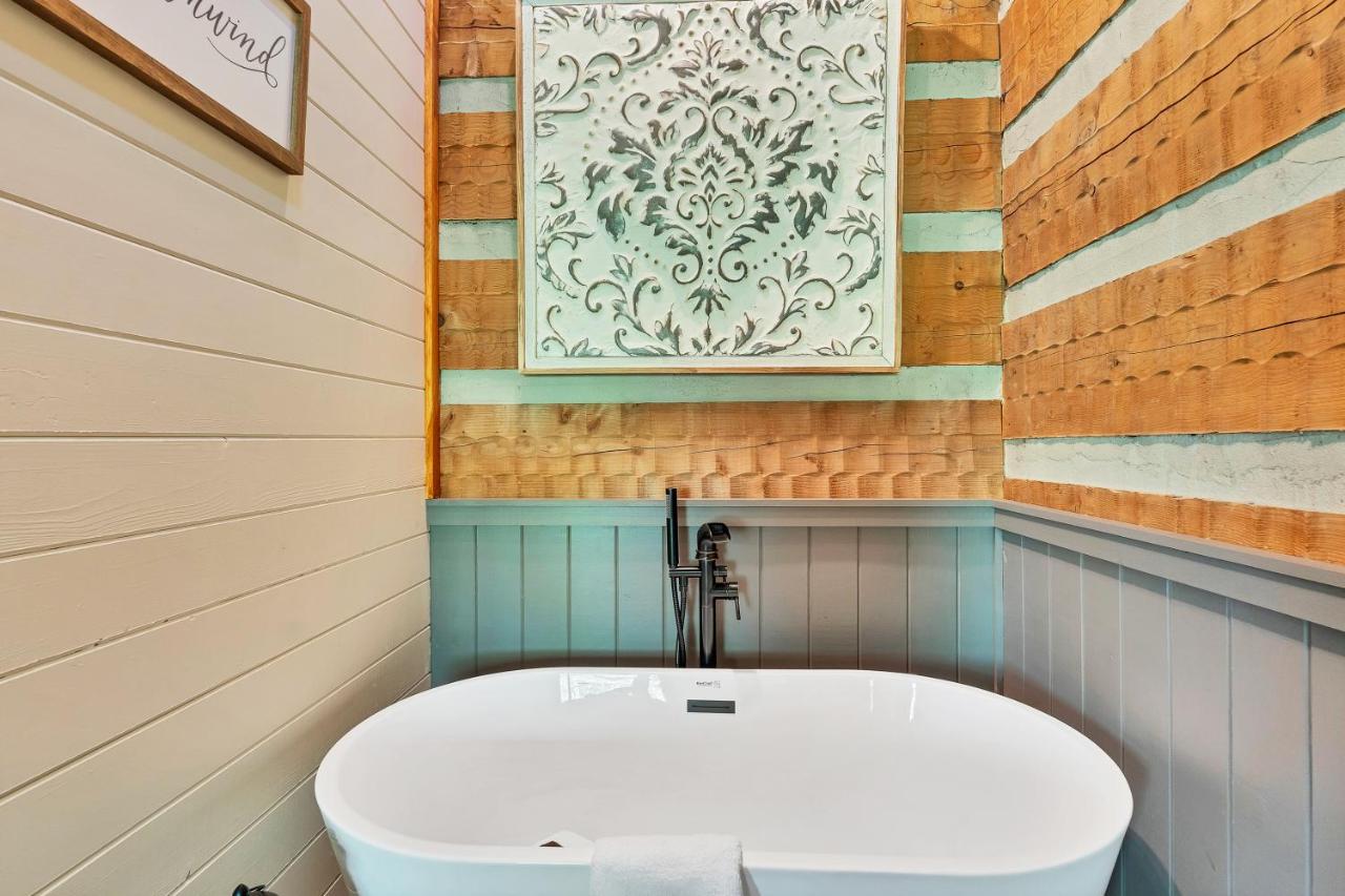 Knotty Pine - Ferienwohnung Townsend