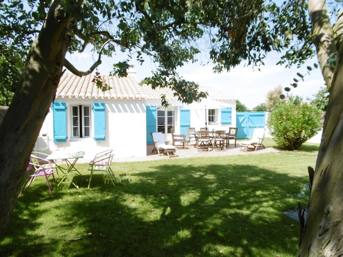 Maison confortable 4 pers. avec jardin fermé à L'Épine, proche plage - FR-1-823-27 - B&B L'Épine