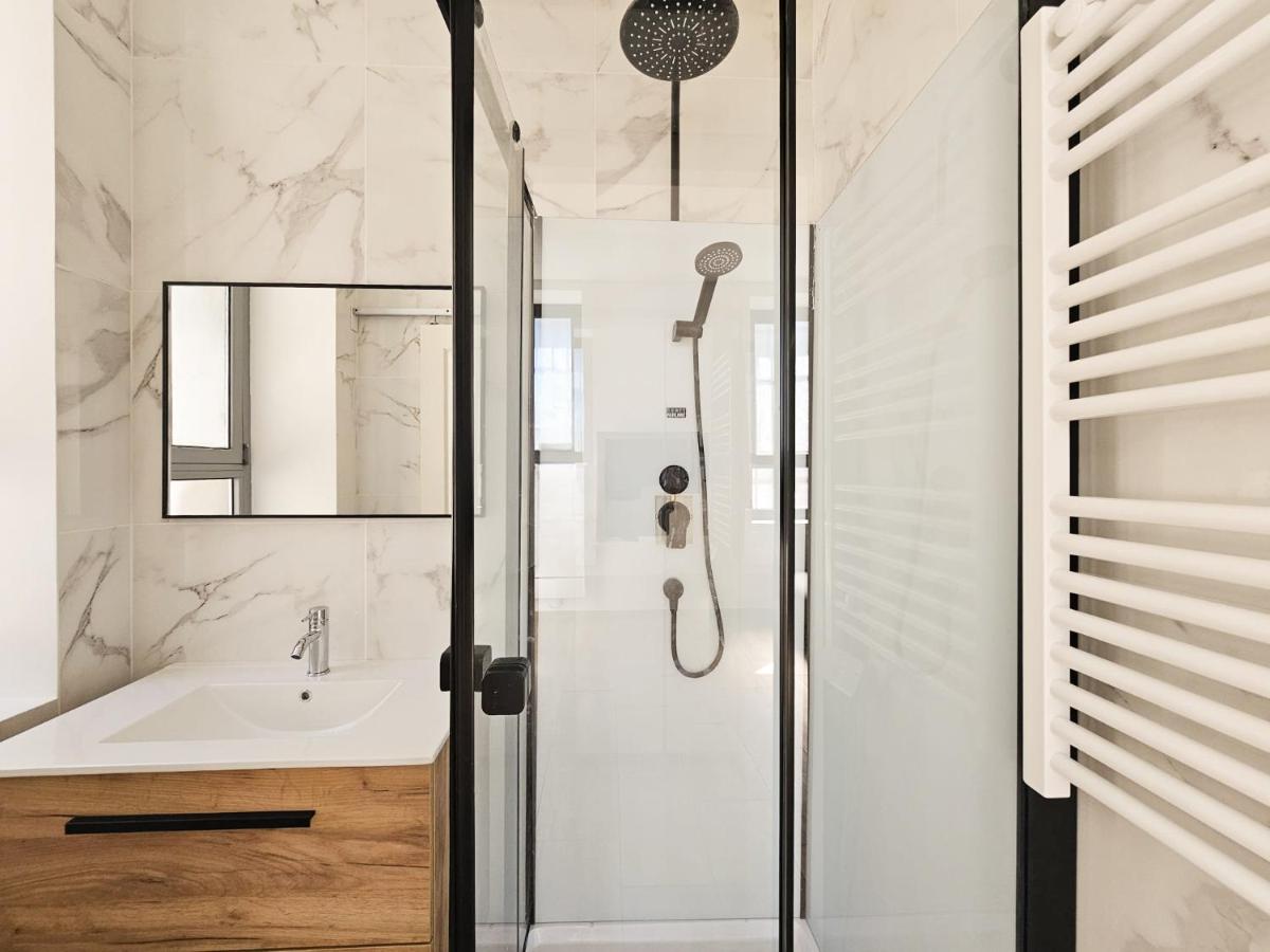 Joli studio rénové en centre-ville proche tramway - Ferienwohnung Nizza