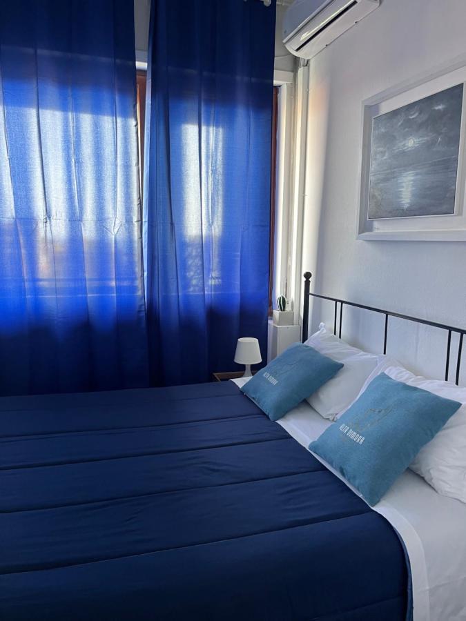 Deluxe Triple Room with Sea View