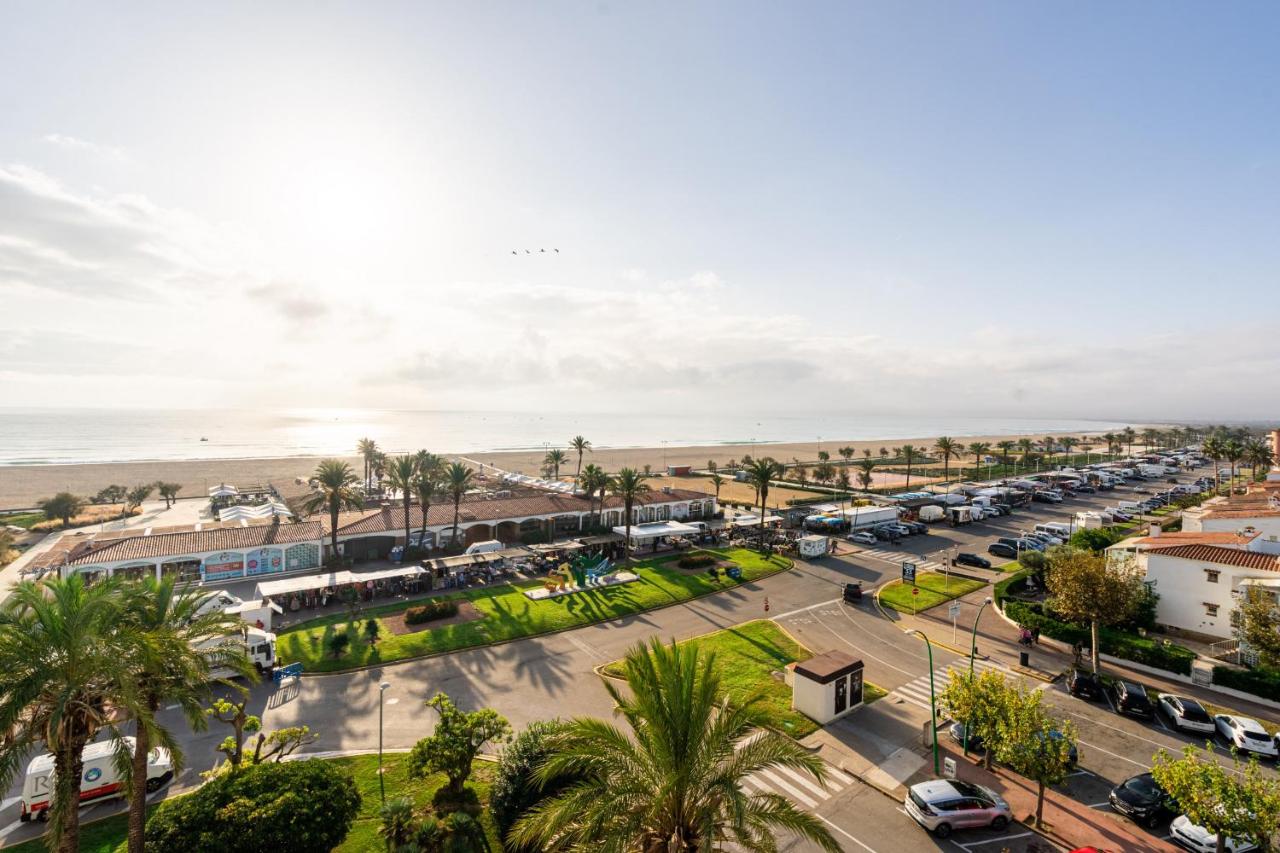 WELCS APARTAMENTO 221 EMP frente al mar - B&B
