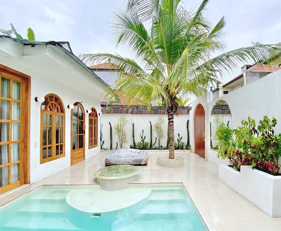 Goodnight Moon 1 bedroom Private pool villa 5 min to Finns beach - Ferienwohnung Canggu
