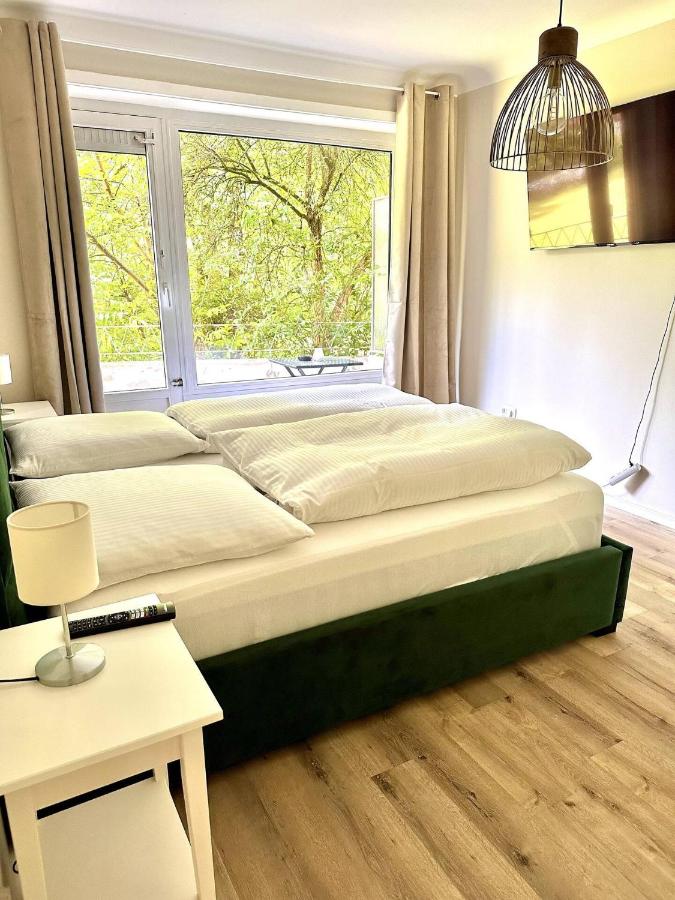 Mundsburger Damm 30 in Hamburg - B&B Hamburgo