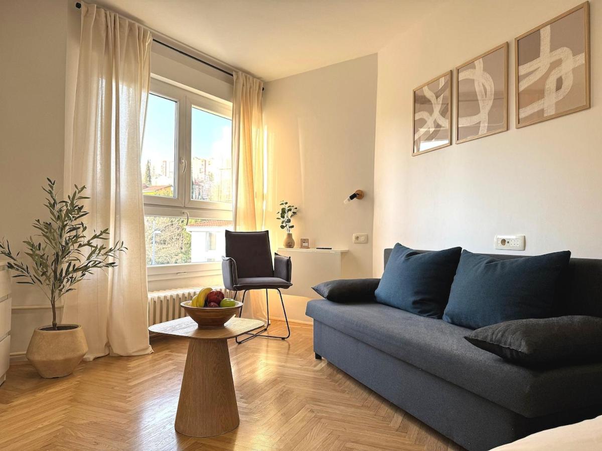 Apartment Francita- Relax & Recharge - Chambres d’hôtes