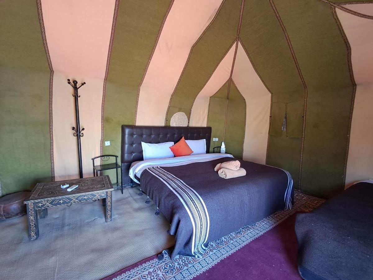 Dreibettzimmer mit eigenem Bad