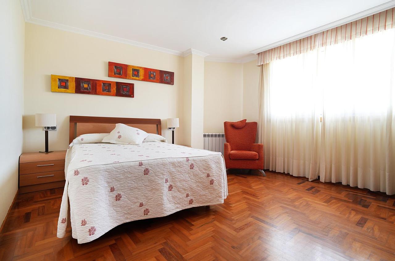 Appartement 2 Chambres avec Balcon et Vue sur la Mer