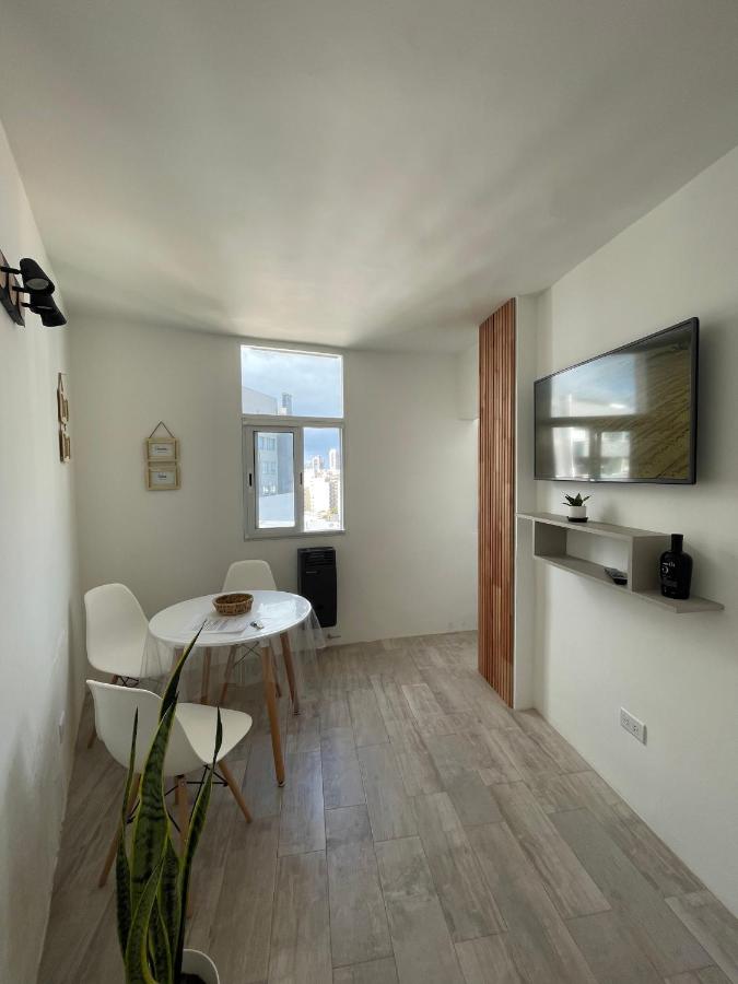 Muy Luminoso Departamento a estrenar !! A un paso de todo!!! - Chambres d’hôtes Mar del Plata