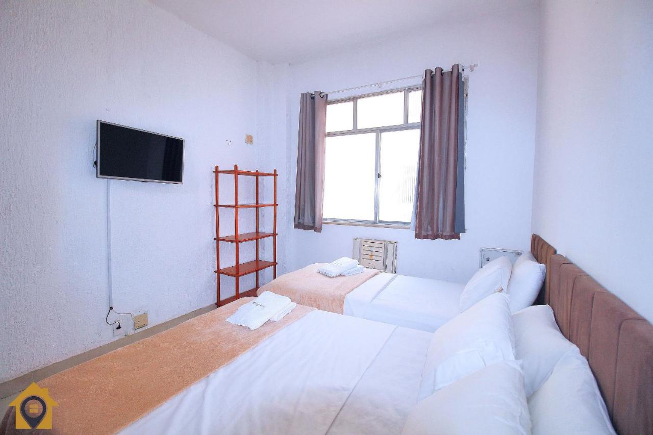 Studio na quadra da praia, estação de metro 5min andando, mercados e comércios próximos - B&B Rio de Janeiro