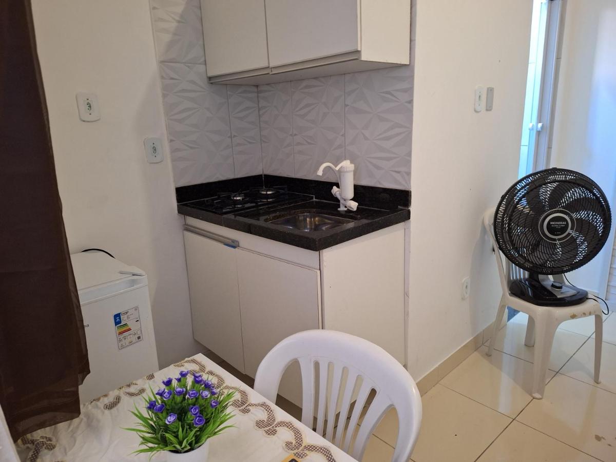 Linda Kitnet Mobiliada 06 - B&B Salvador