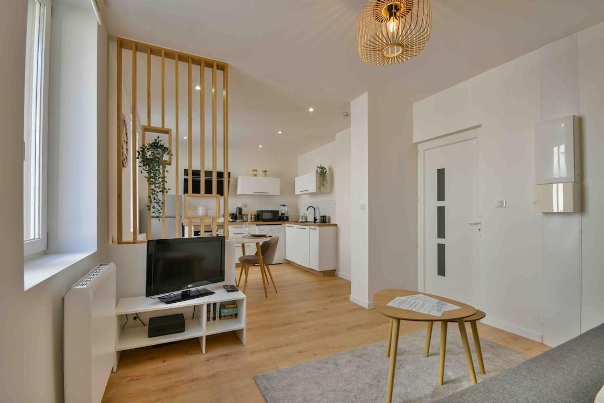 Superbe appartement - Cosy à 10 min Centre ville - Bed and Breakfast