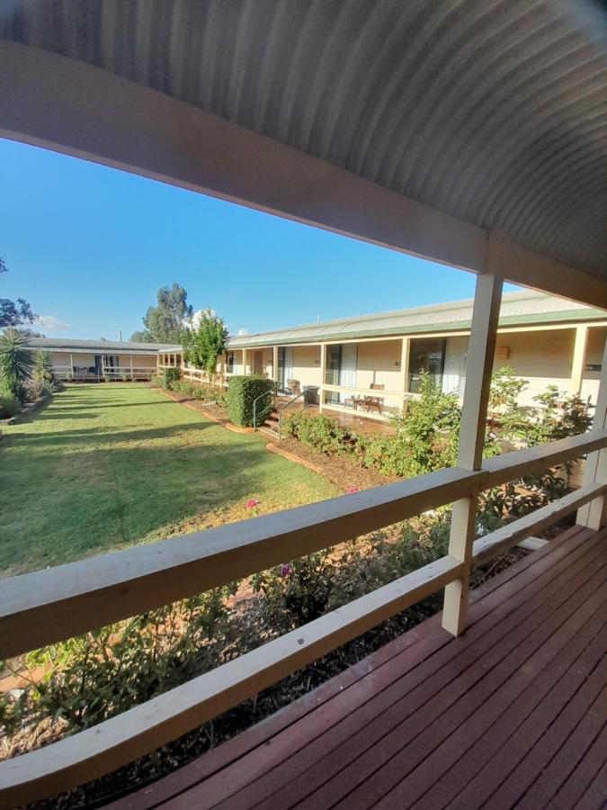 Narromine Aerodrome Tourist Park and Motel - Chambres d’hôtes Narromine