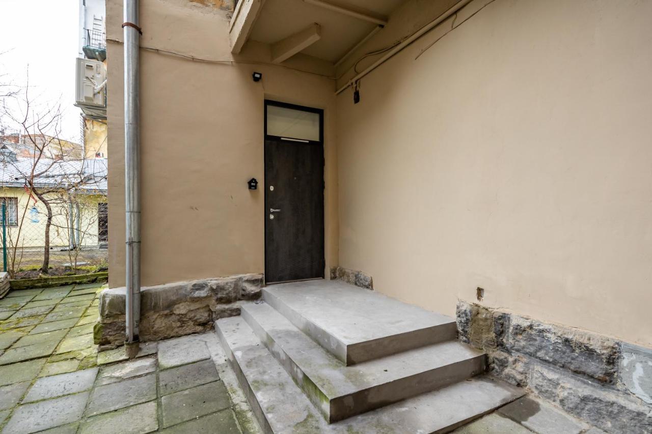 Avangard Shpytalna 28 Apart - Chambres d’hôtes Lviv