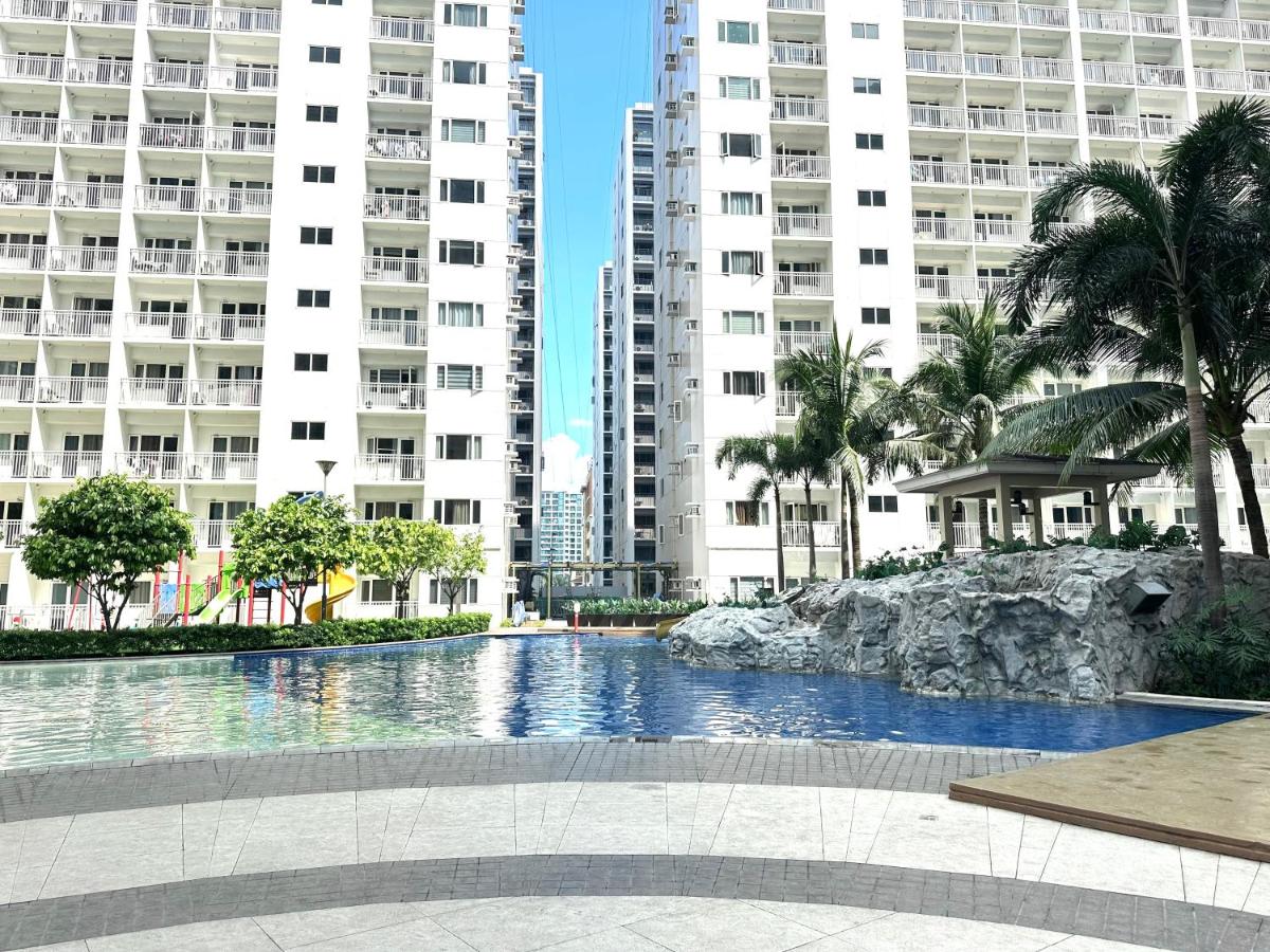 Shore Residences by Premier Suites - Bed and Breakfast