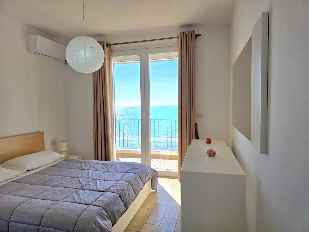 Apartment mit Meerblick