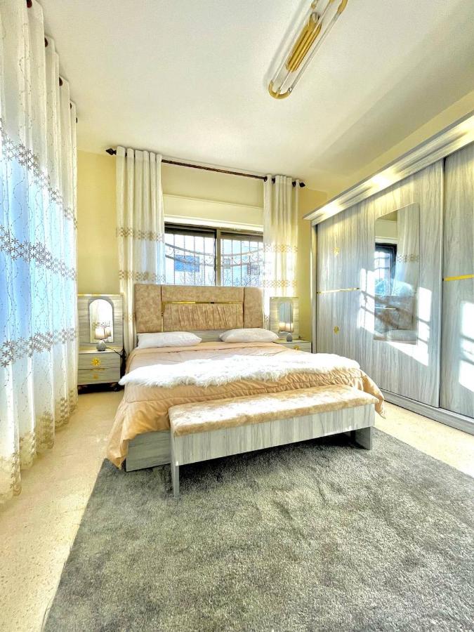 Three-Bedroom Deluxe Apartment