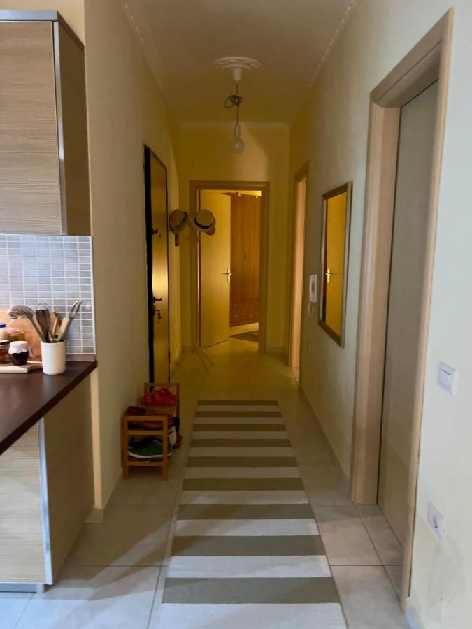 Modern home 2 rooms and kitchen in Lungomare Vlora - B&B Vlorë