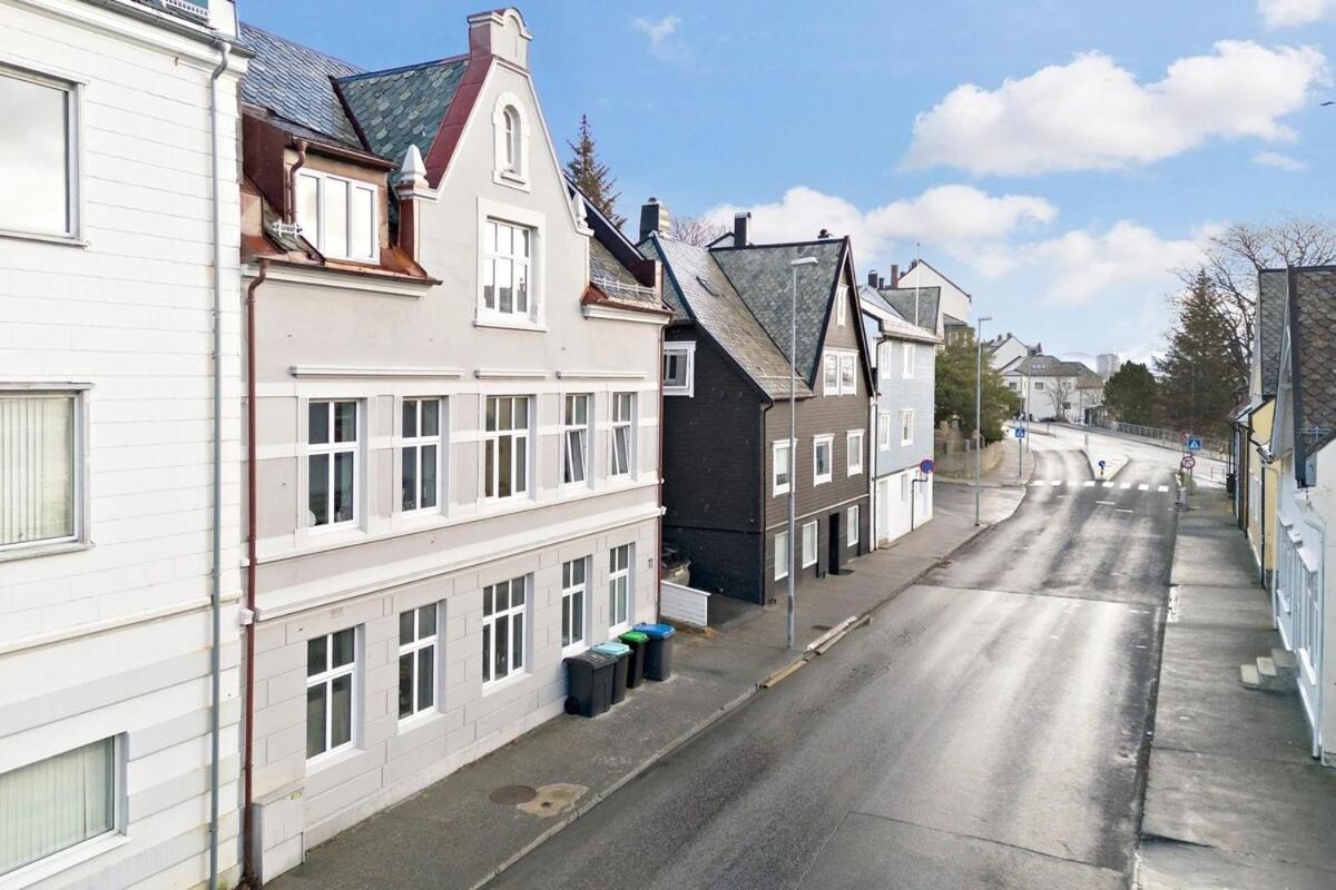 Modern 4 room apartment Ålesund center - Ferienwohnung Ålesund
