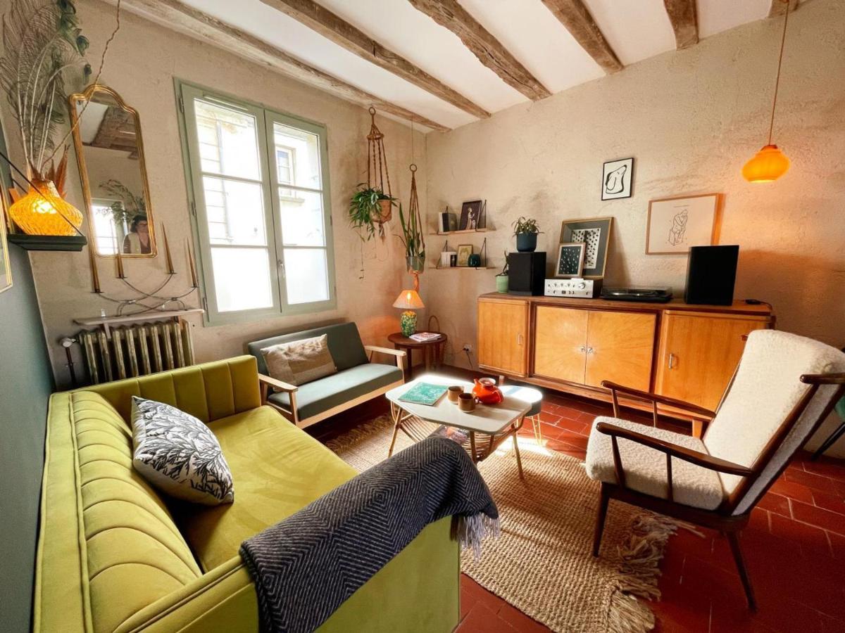 Gîte XIXè de charme à Candes-St-Martin avec jardin clos - FR-1-381-612 - Chambres d'hôtes Candes-Saint-Martin